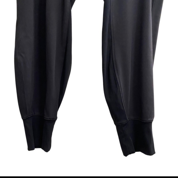 Athleta Venice Joggers black EUC 2X - Picture 4 of 6